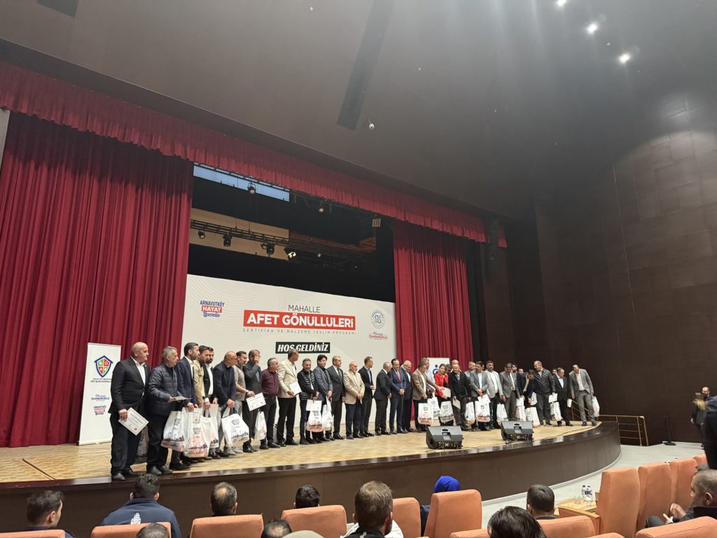 Arnavutköy’de Afet Bilinci Artıyor: Mahalle Gönüllüleri Göreve Hazır