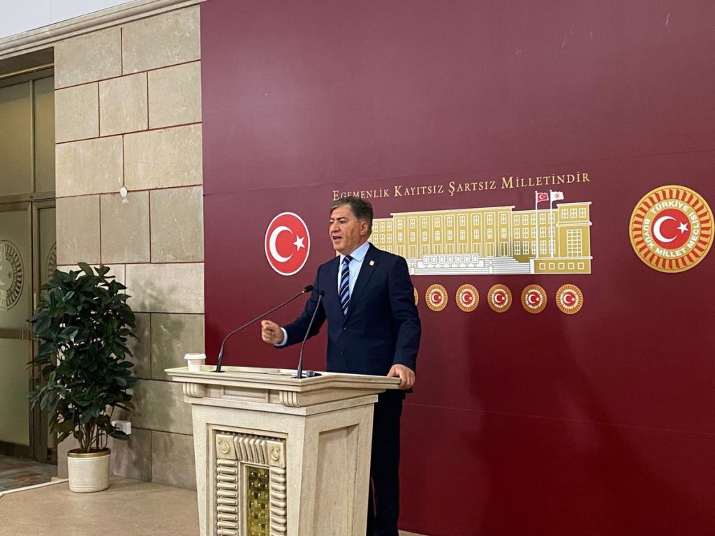 CHP Olağanüstü Kurultay Talebi