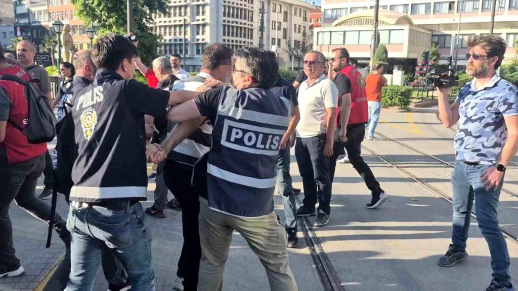 Eskişehir’de NATO Karşıtı Eylemde Arbede