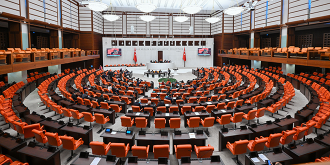 Öğrenci affını da içeren teklif Genel Kurul’da kabul edildi