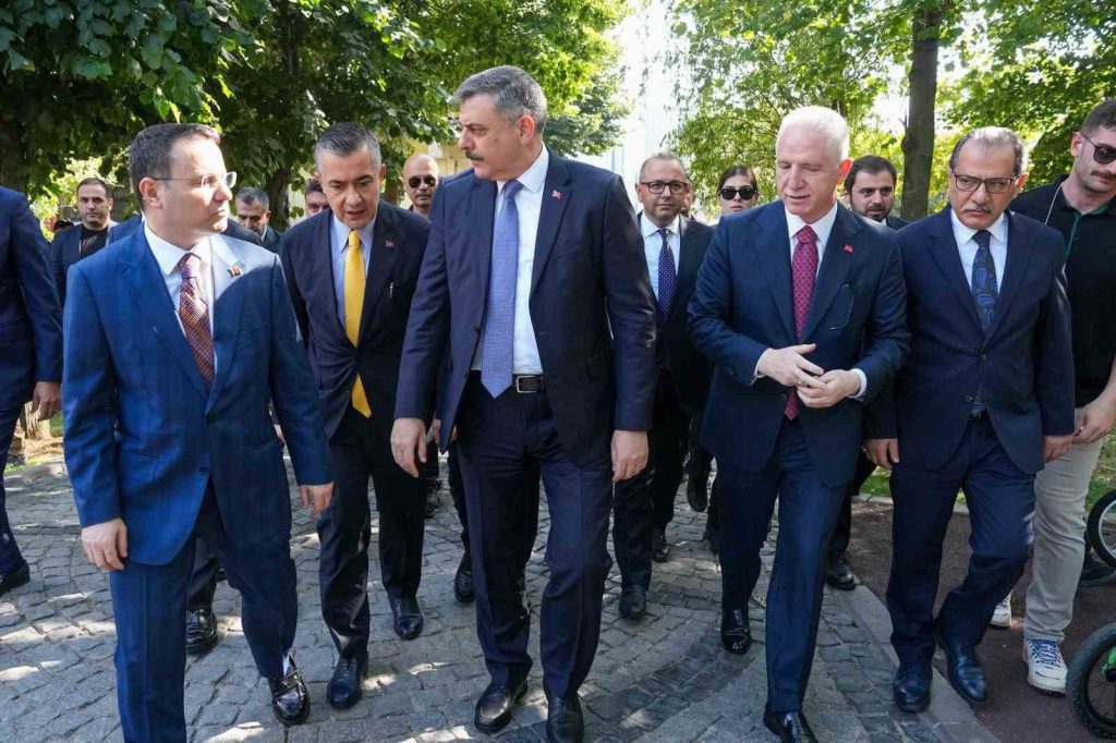 Adalet Bakanı Gürlek, Büyükçekmece Cumhuriyet Başsavcısı Karakaya ile bir araya geldi