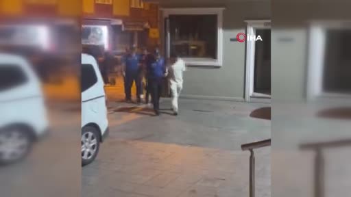 Bağcılar’da kaçak alkol operasyonu: 3 gözaltı