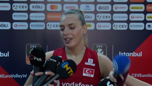 Cansu Özbay: “Umuyorum ki 5’te 5 yapıp, gruptan 1. olarak çıkacağız”