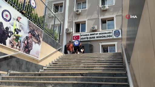 İstanbul Şişli’de Nilda Müge’yi öldüren ve dün Sarıyer’de ormanda yakalanarak gözaltına alınan şüpheli Nazir I., emniyetteki işlemlerinin ardından adliyeye sevk edildi