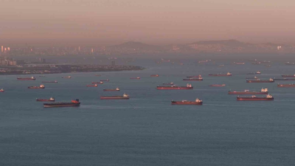İstanbul’un tehlikeli yük taşıyan tanker sahası