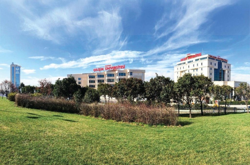 Kadın istihdamında yapay zekâ uyarısı: Riskler ve fırsatlar bir arada