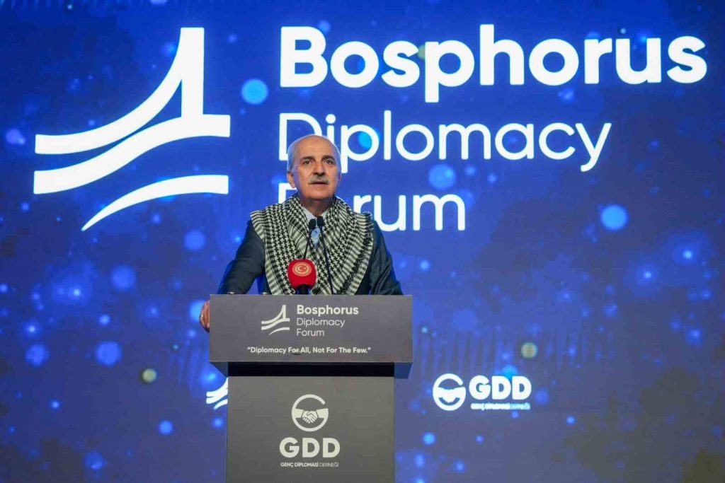 TBMM Başkanı Kurtulmuş: “Cumhuriyetimizin ilk asrının yarısını heba ettiğimiz terör meselesini geride bırakıyoruz”