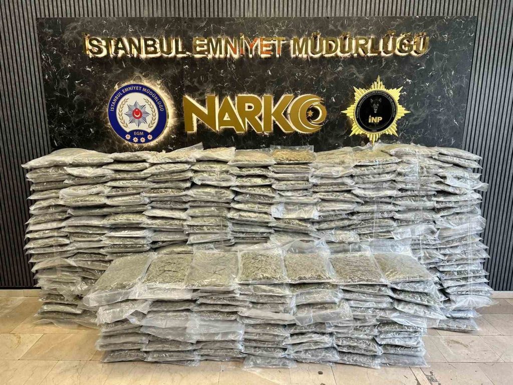 İstanbul’da 409 kilo uyuşturucu ele geçirildi