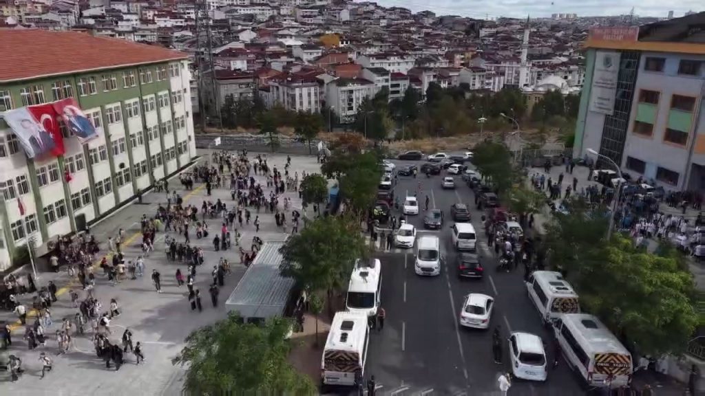 İstanbul’da okul çevrelerinde dron destekli denetim