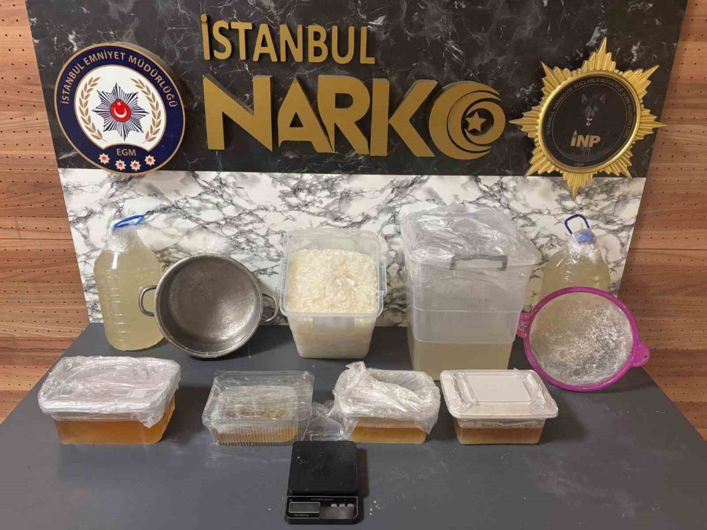 İstanbul’da uyuşturucu operasyonu: 26 kilo uyuşturucu ele geçirildi