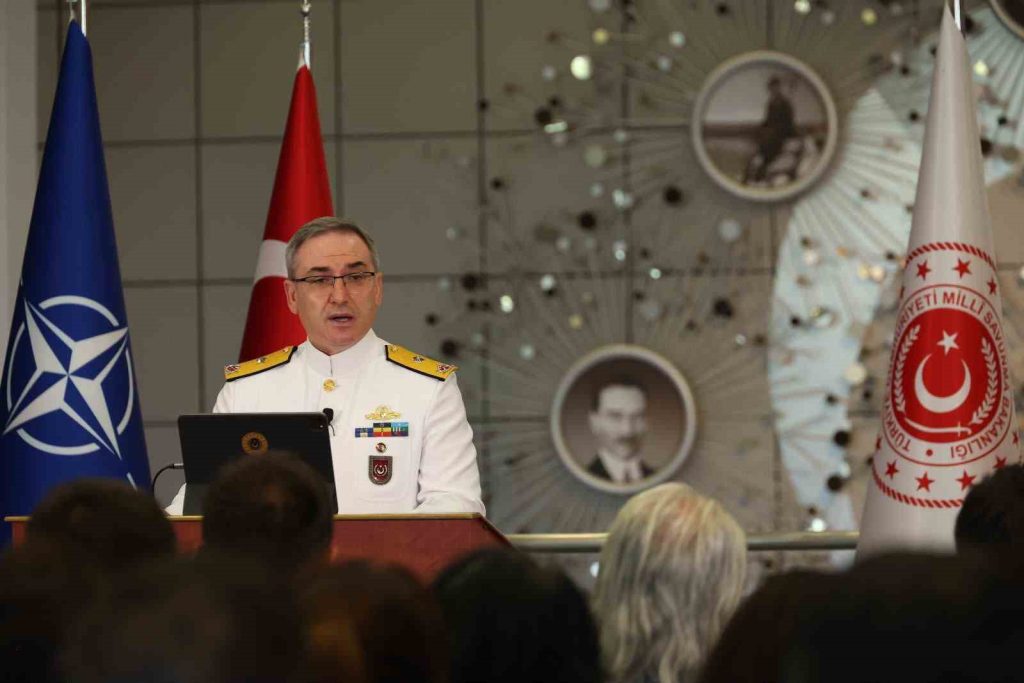 MSB Bakanlık Sözcüsü Tuğamiral Aktürk: “2 PKK’lı terörist teslim oldu”
