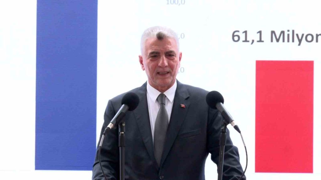 Ticaret Bakanı Bolat: “İhracatın içinde kadın çalışanların çok büyük bir katkısı var”