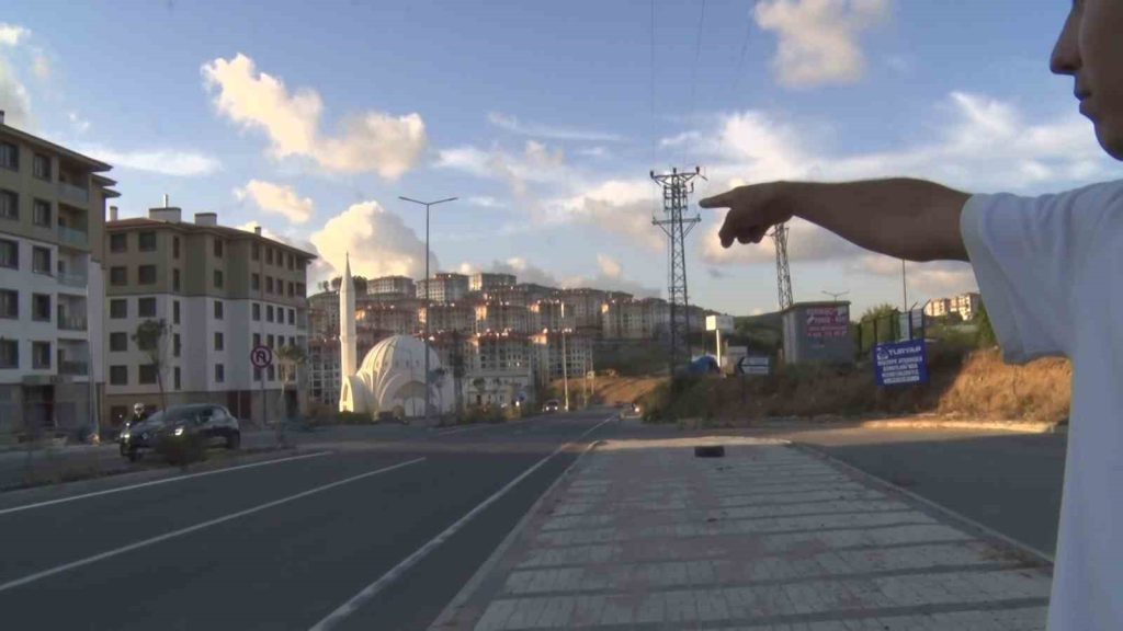 UKOME kararına rağmen minibüslere çalışma izni verilmezken Maltepe TOKİ konutlarında İBB kaynaklı ulaşım çilesi büyümeye devam ediyor