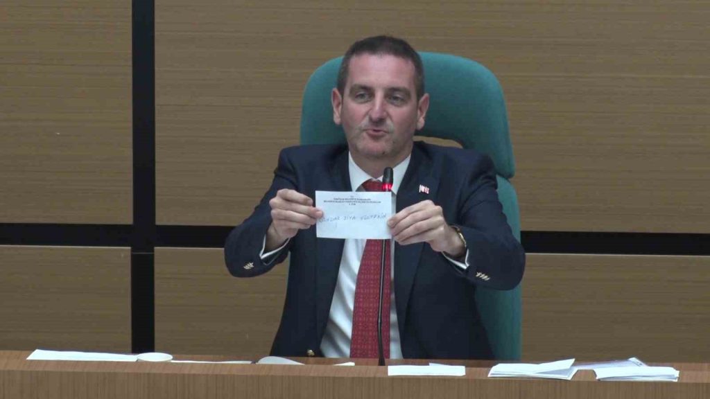 Üsküdar Belediyesi AK Parti’ye geçti
